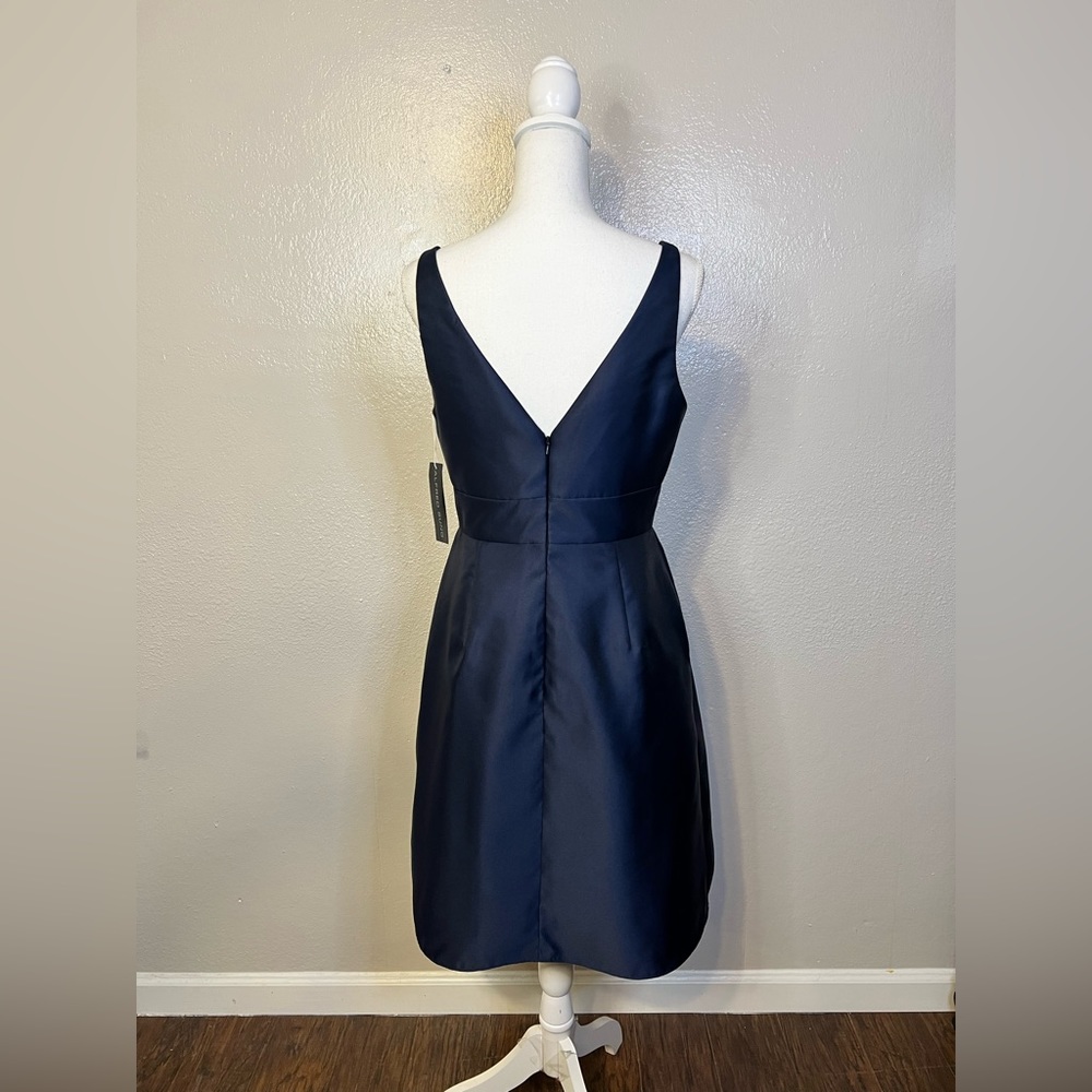 Alfred Sung V-Neck Pleated Skirt Dress with Pockets in Midnight Navy Size 6, 8 - Picture 6 of 10